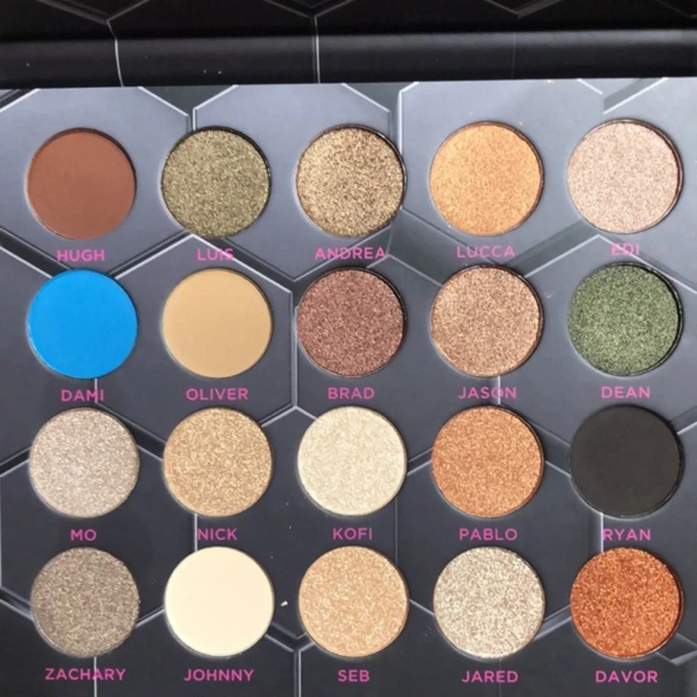 NEW Bee Beauty Barbarella Eye Shadow palette